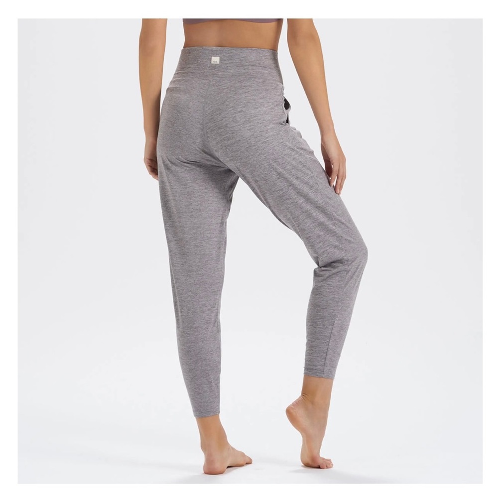 VUORI LUX HAREM PANTS / CLAY HEATHER / MEDIUM✨